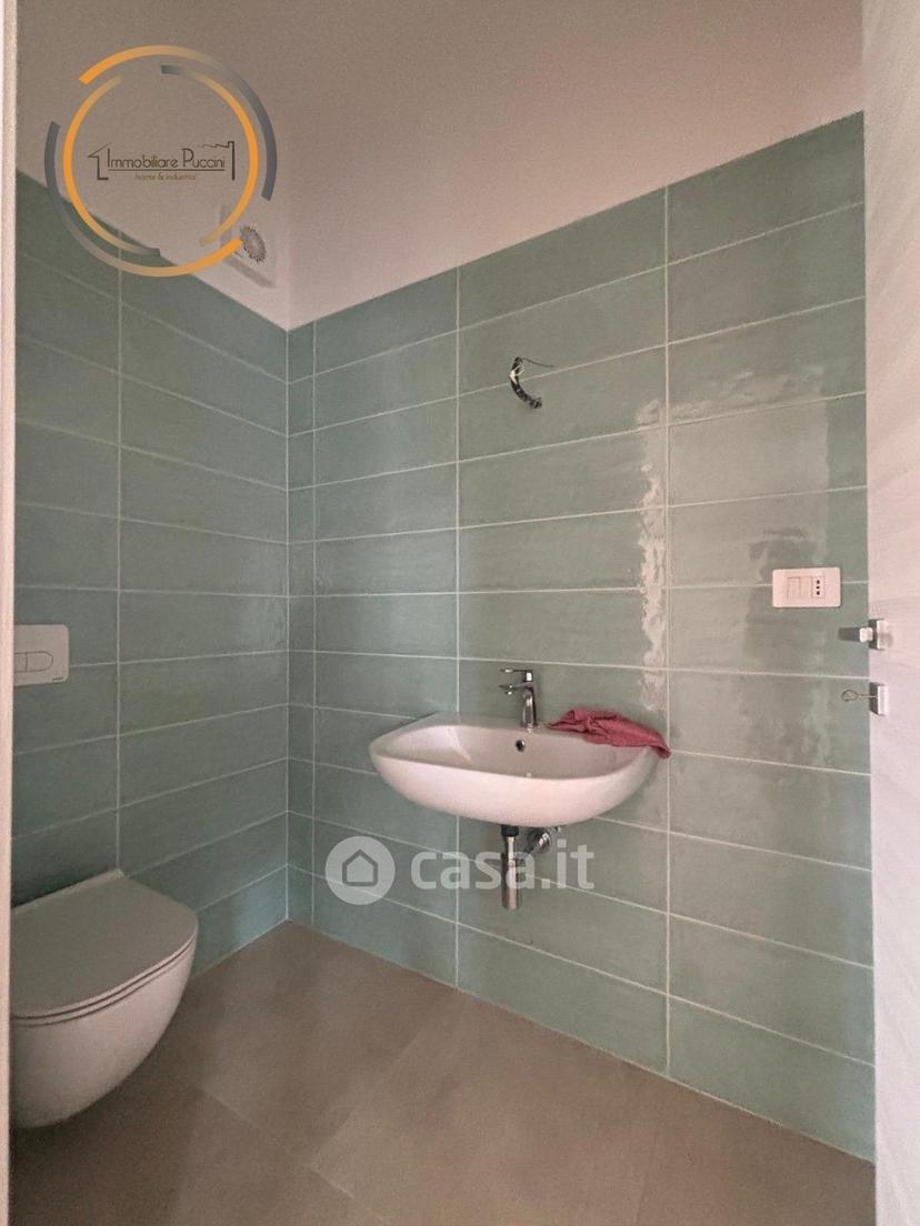 Quadrilocale in Via Giacomo Puccini 216 — foto 8 di 22