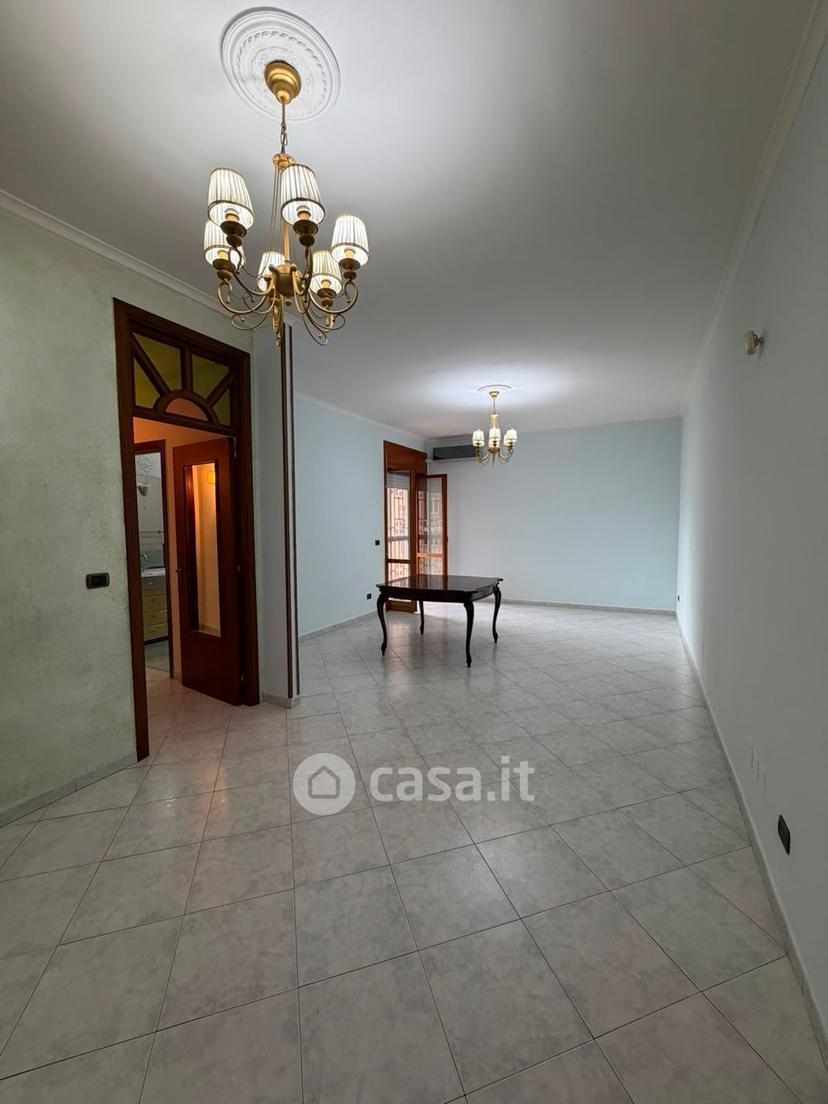 Trilocale in Via Mauro Leone — foto 17 di 24
