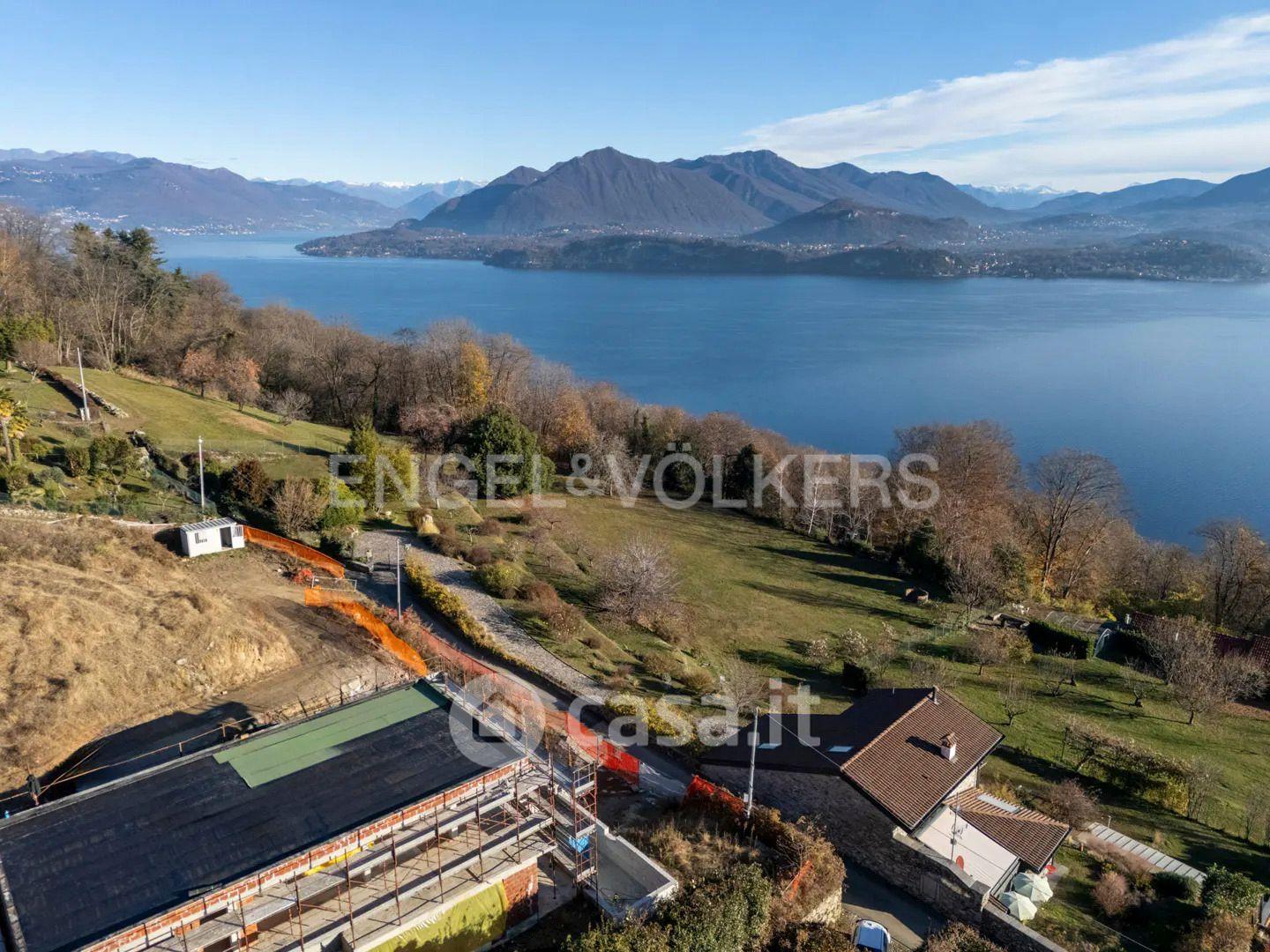 Villa in Via Panorama 40