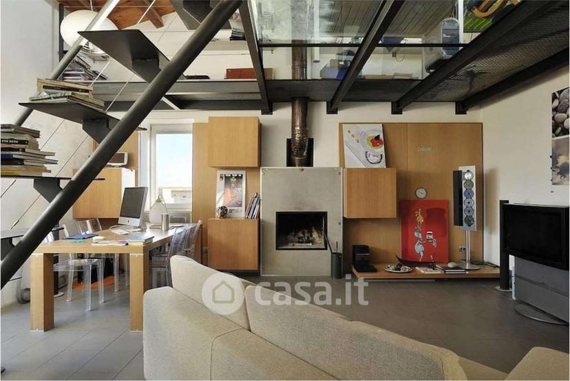 Trilocale in Via Salomone 6 — foto 8 di 13