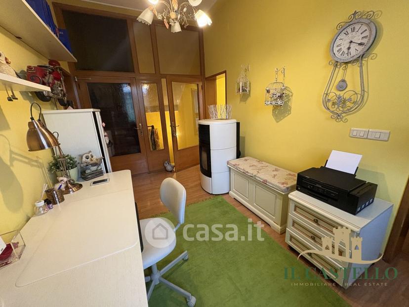 Villa in Via Garibaldi — foto 22 di 42