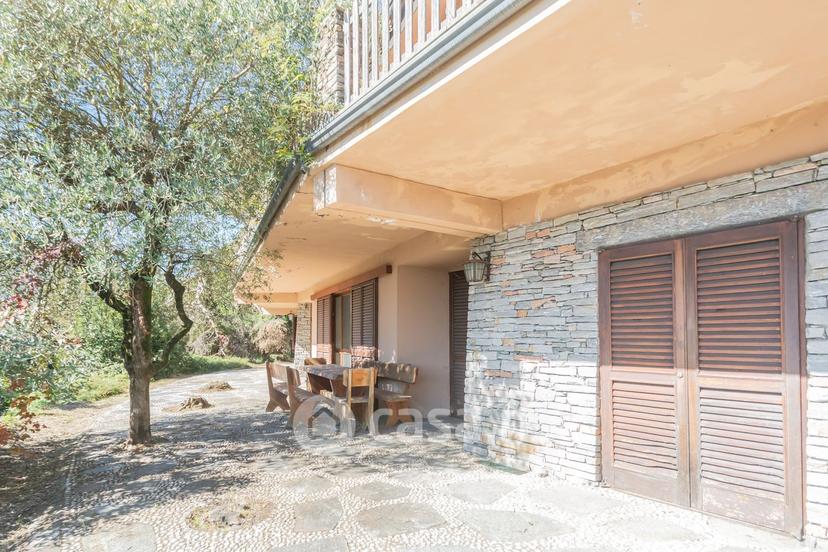 Villa in Via Per Bregazzana — foto 32 di 40