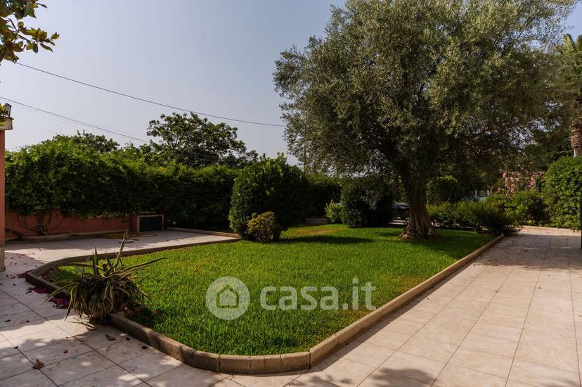 Villa in Via delle Fornaci — foto 25 di 41