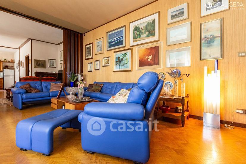 Appartamento in Via XX Settembre 11 — foto 4 di 34