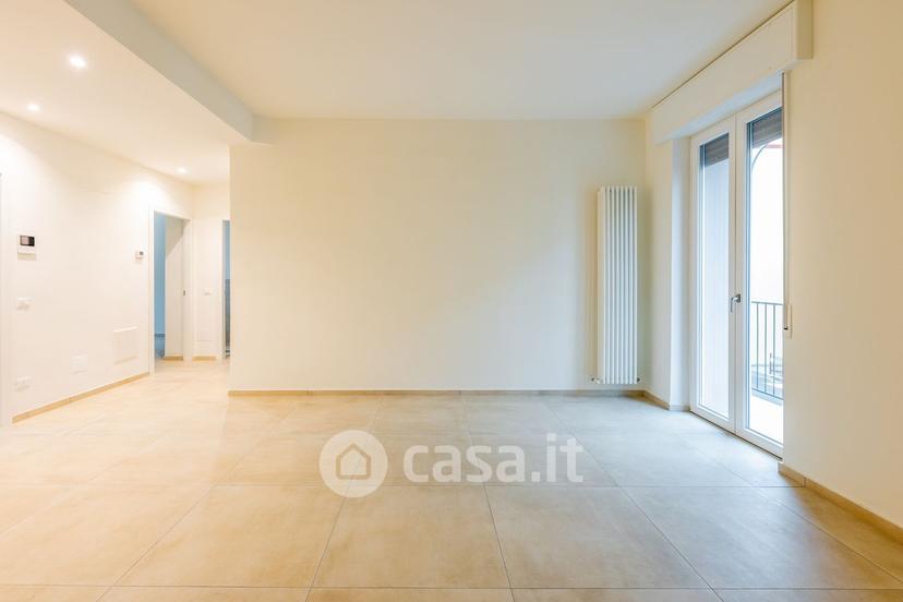 Trilocale in Via Leonardo da Vinci — foto 17 di 28