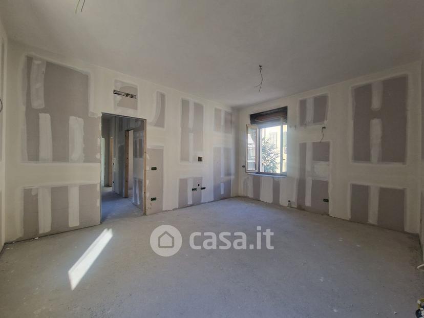 Trilocale in Via San Pietro 42 — foto 11 di 21