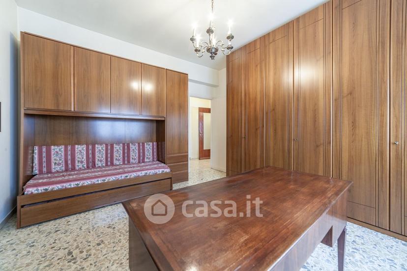 Quadrilocale in Via Pomposa 11 — foto 17 di 34