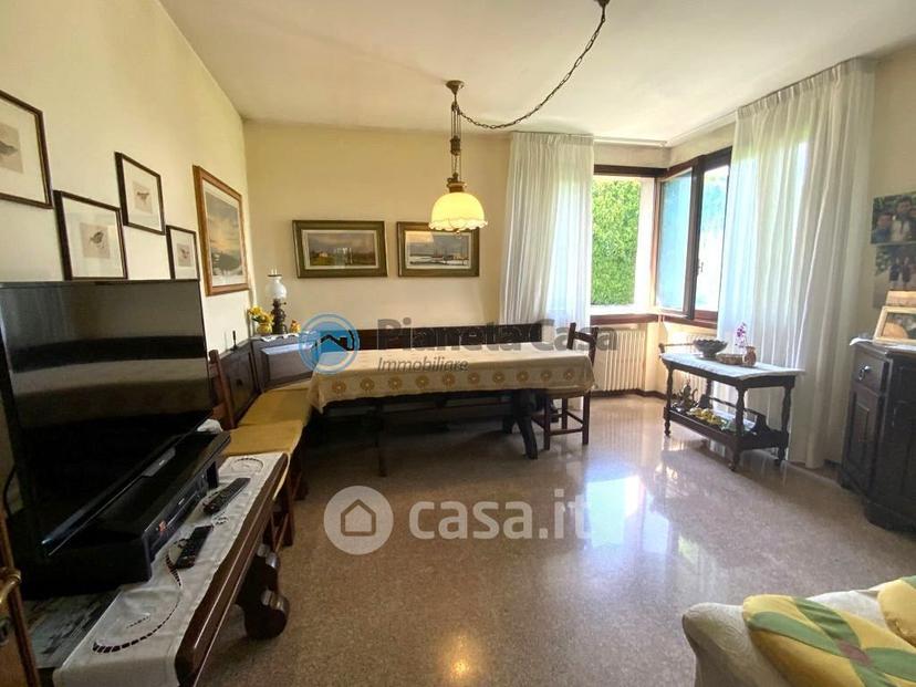 Villa in Via P. Micca — foto 22 di 37