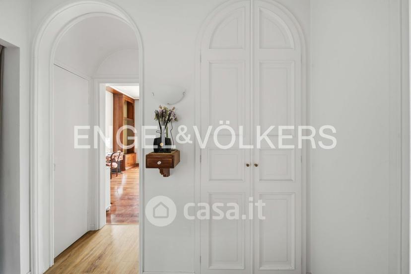 Villa in Roma 41 — foto 49 di 83