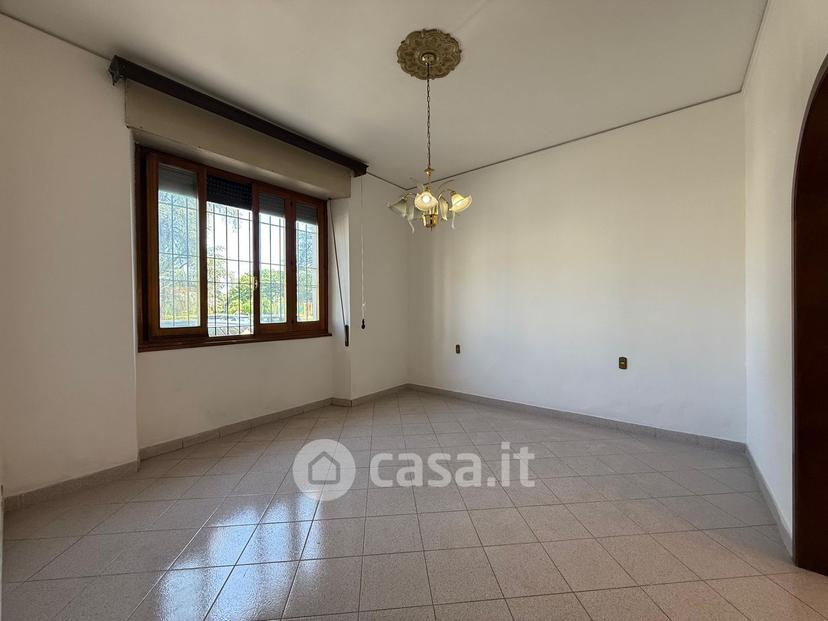 Quadrilocale in Piazza della Resistenza — foto 3 di 23