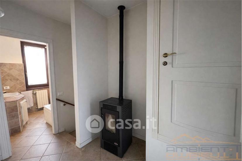 Villa in Via Marco Polo 10 — foto 34 di 40