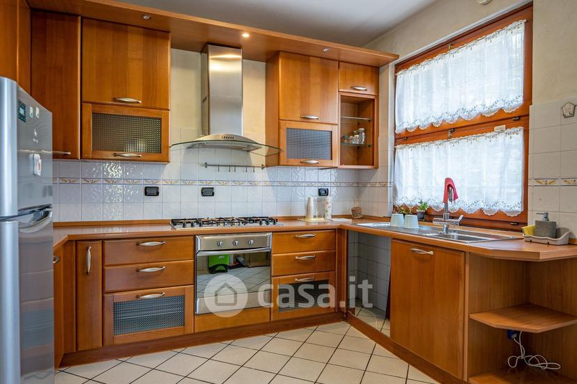 Villa in Strada Statale 1 69 — foto 28 di 34