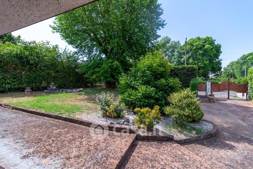 Villa in Via della Rondella 3 — foto 33 di 57