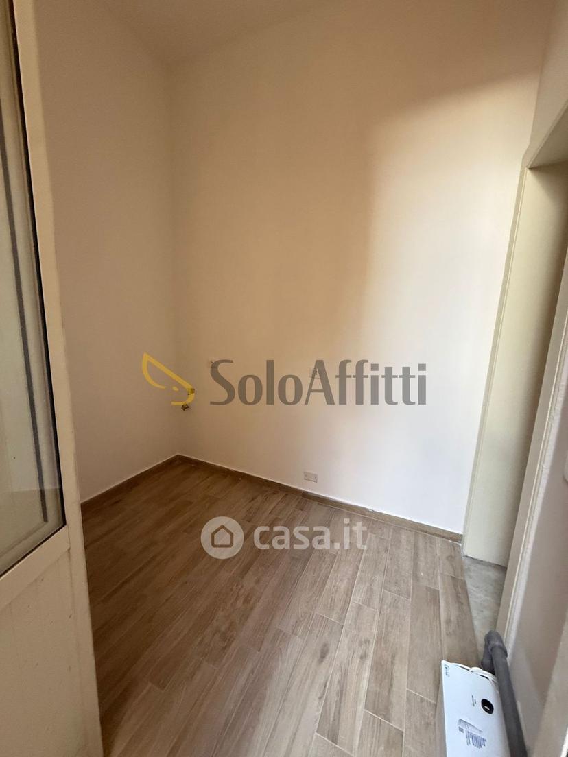 Trilocale in Via Giuseppe de Nava — foto 12 di 28