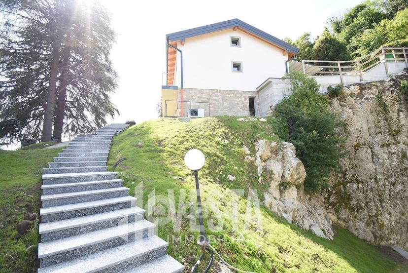 Bilocale in Via Belsedere — foto 2 di 19