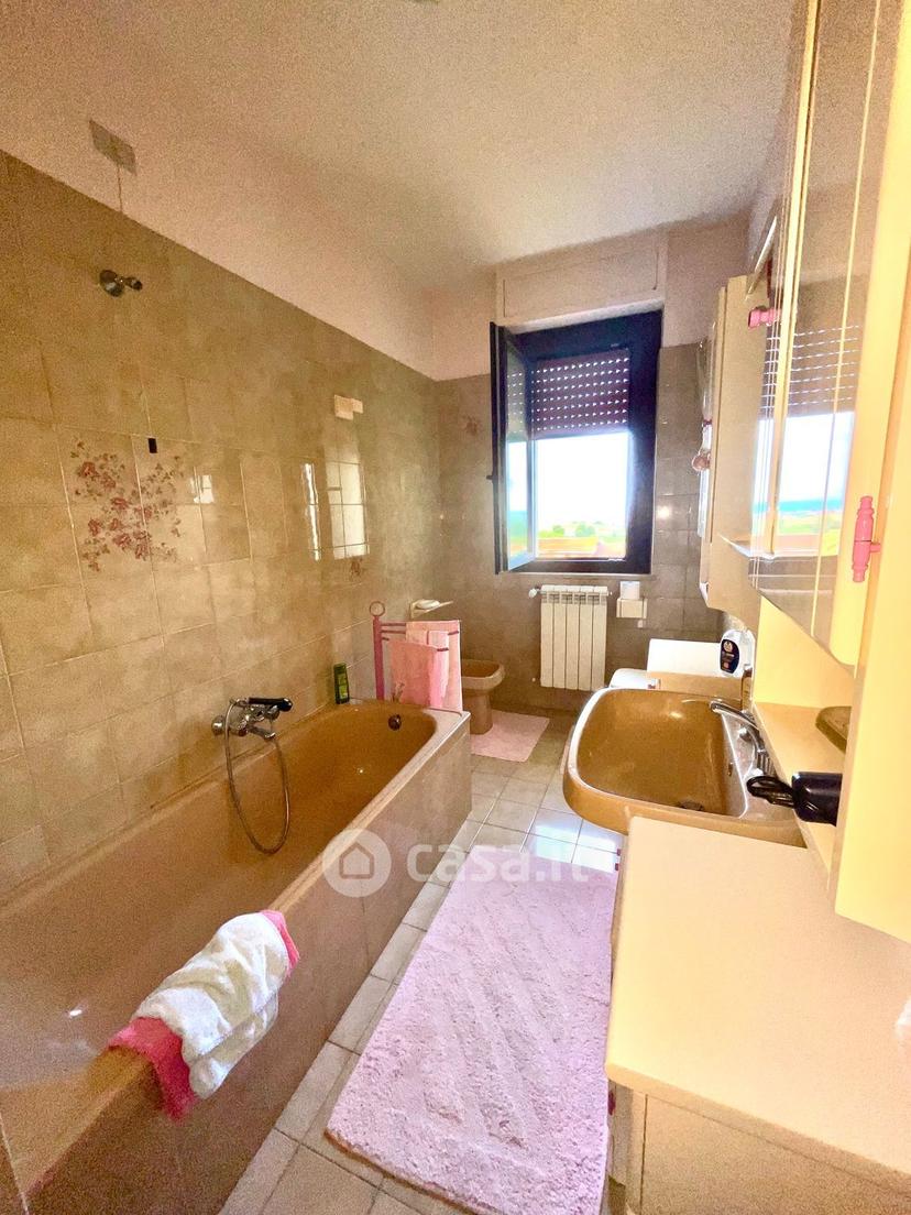 Quadrilocale in Viale delle Mimose — foto 17 di 21