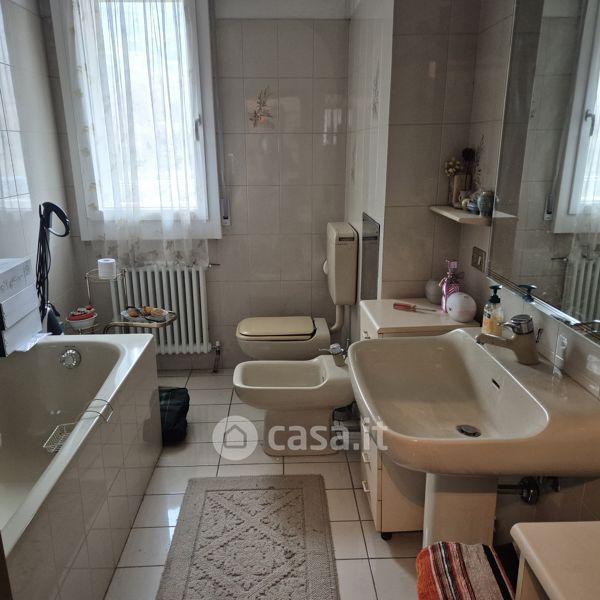 Quadrilocale in Via Torelli 9 — foto 8 di 26