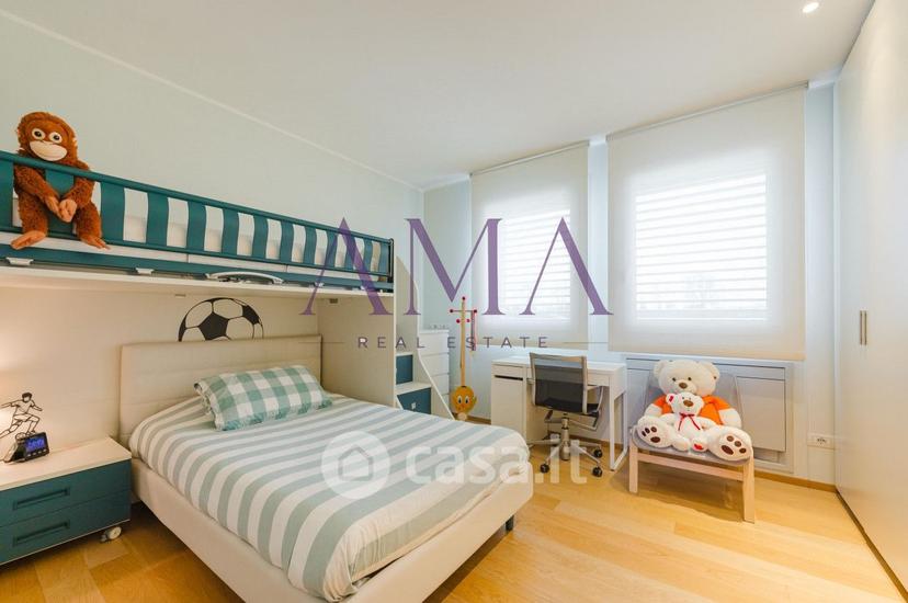 Villa in Via Gemona — foto 39 di 42