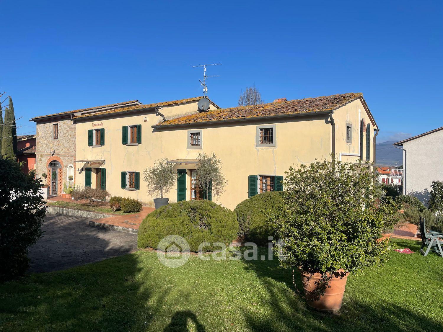 Villa in Via Bel Riposo 39