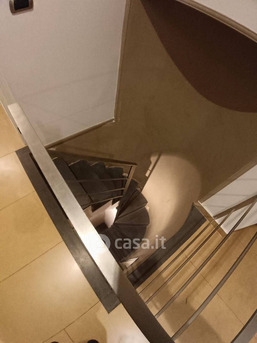 Trilocale in Via Vittoria Colonna — foto 3 di 39