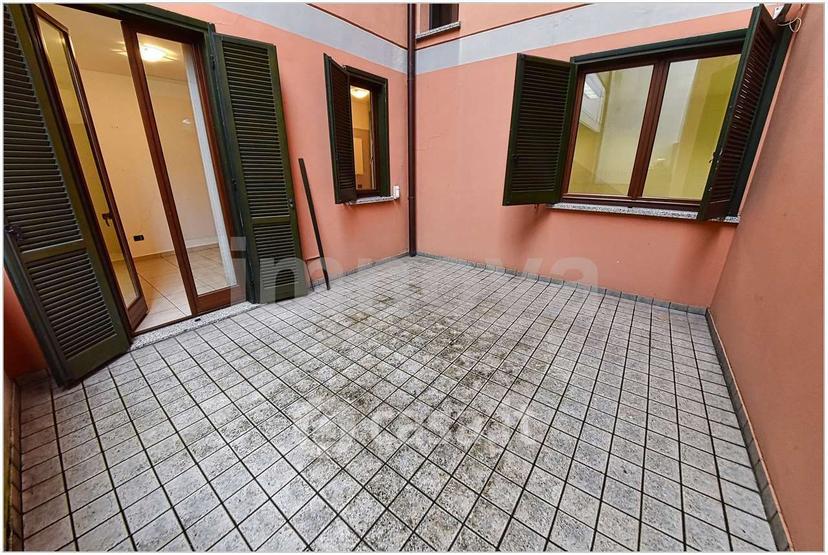 Trilocale in Via Gioacchino Rossini 10 — foto 9 di 18