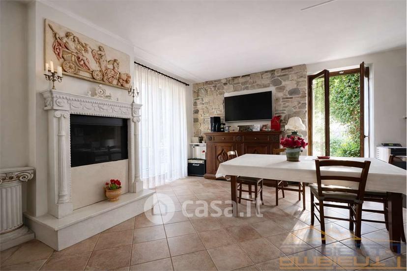 Villa in Via Marco Polo 10 — foto 22 di 40