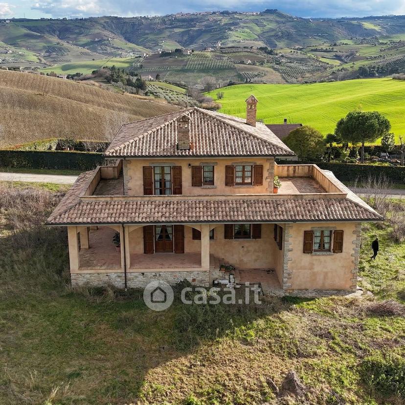 Villa in Via Colle Morino — foto 4 di 25