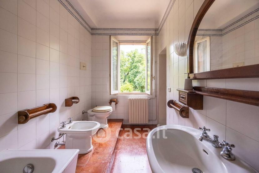 Villa in Via Castelnuovo Rangone — foto 80 di 101