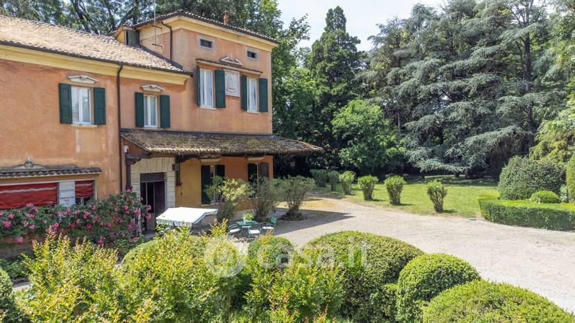 Villa in Via Castelnuovo Rangone — foto 25 di 101