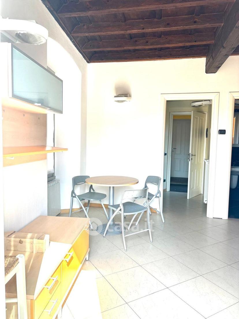 Monolocale in Via Manzoni 12 — foto 20 di 30