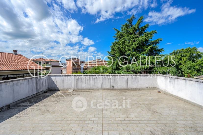 Villa in Via Giuseppe Bronzini 20 — foto 12 di 48