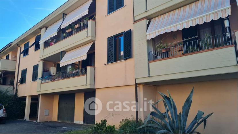 Quadrilocale in Via Sarzanello 118 — foto 24 di 35