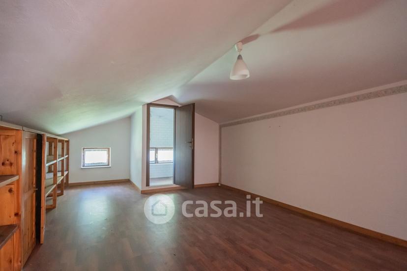Villa in Via Per Bregazzana — foto 17 di 40