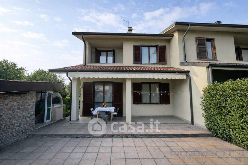 Villa in Via Marco Polo 10 — foto 8 di 40