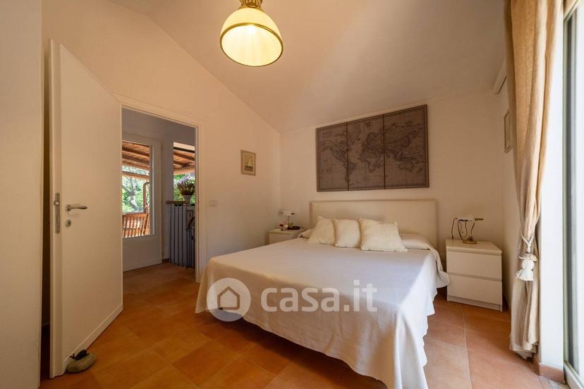 Villa in Via dei Fari 1 — foto 32 di 46