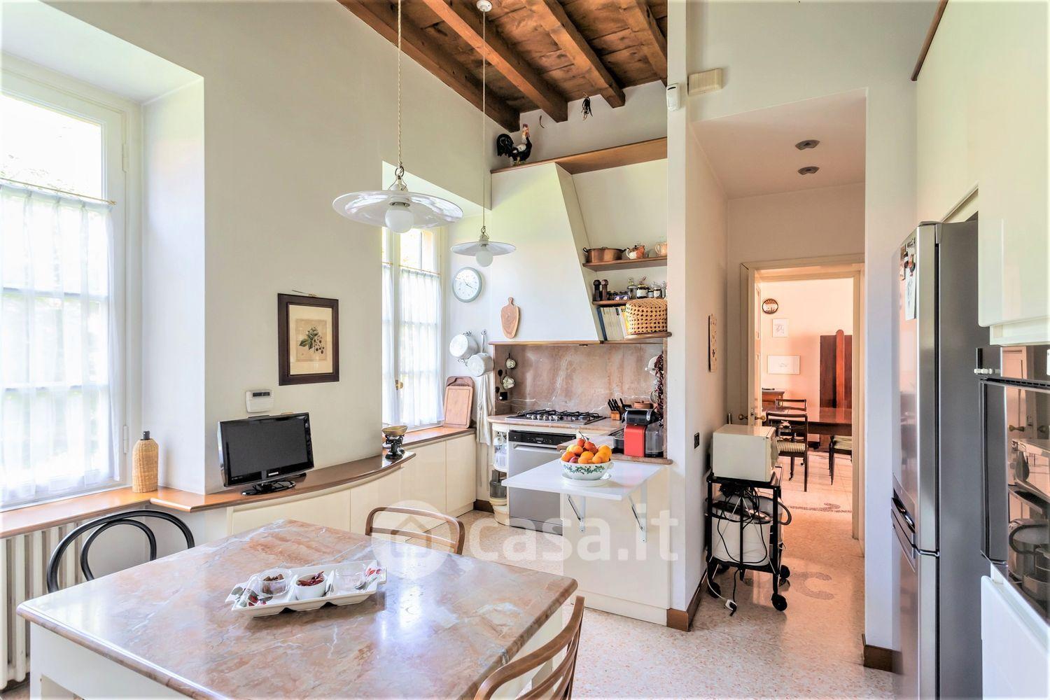 Villa in Viale Kennedy
