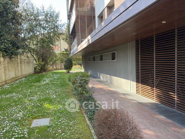 Trilocale in Via San Rocco 12 — foto 7 di 17