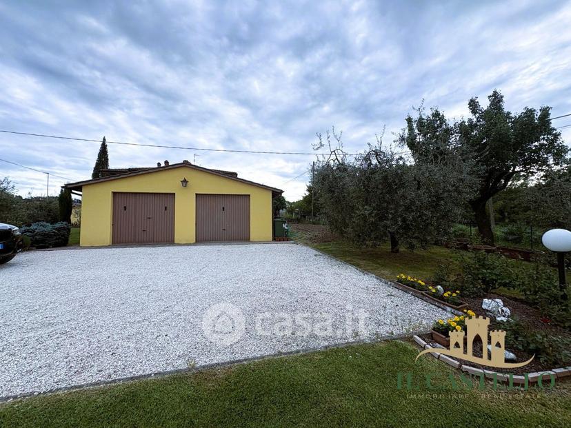 Villa in Via Garibaldi — foto 34 di 42