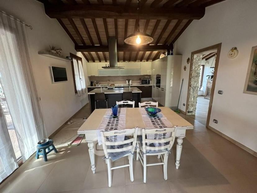 Villa in Via San Bartolo — foto 33 di 33