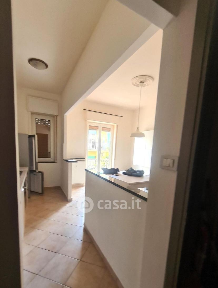 Trilocale in Via Pierino Negrotto Cambiaso — foto 12 di 32
