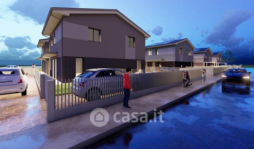 Villa in Via Santerno 18 — foto 17 di 19