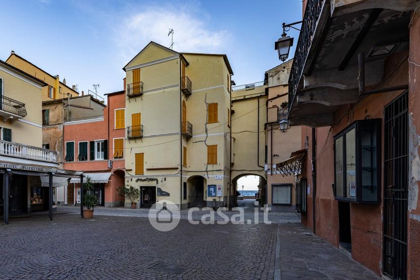 Trilocale in Via Dante Alighieri 69 — foto 10 di 16