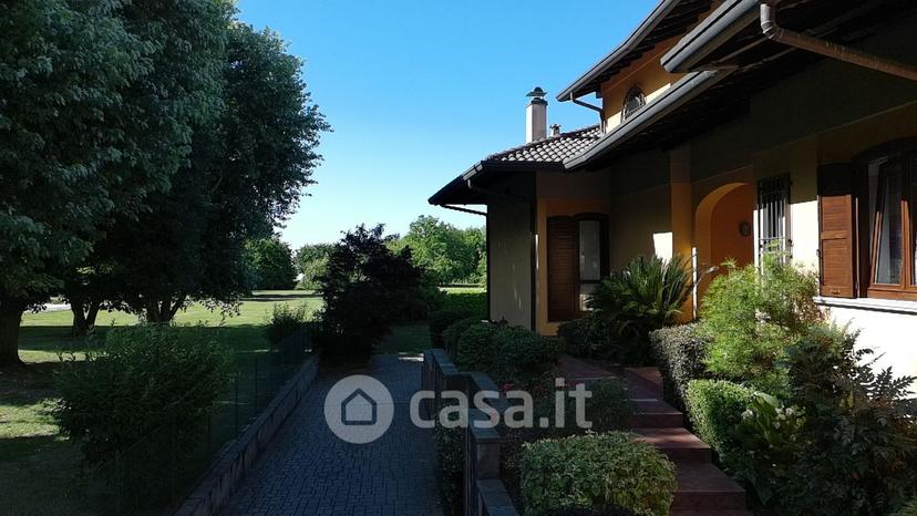 Villa in Via Fratelli Bandiera — foto 78 di 84