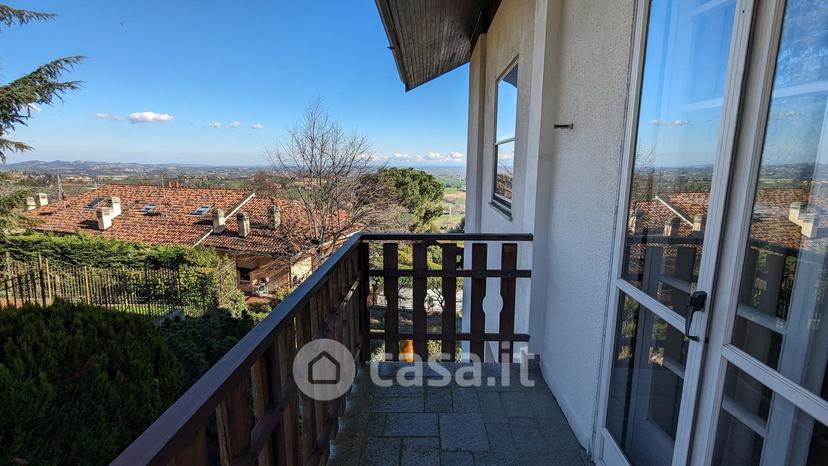 Villa in Via delle Viole 12 — foto 24 di 34