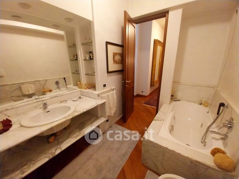 Appartamento in Via Don Lorenzo Riva — foto 31 di 44