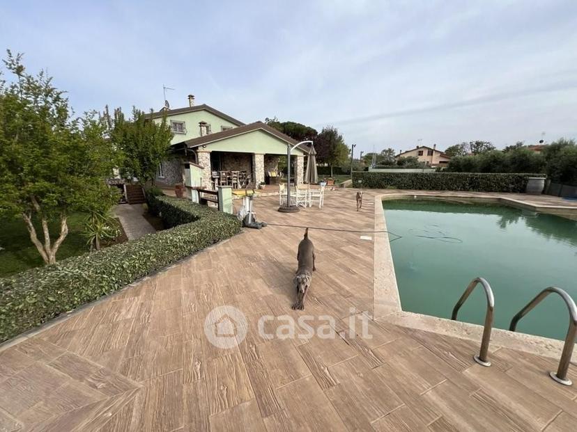 Villa in Via San Bartolo — foto 7 di 33
