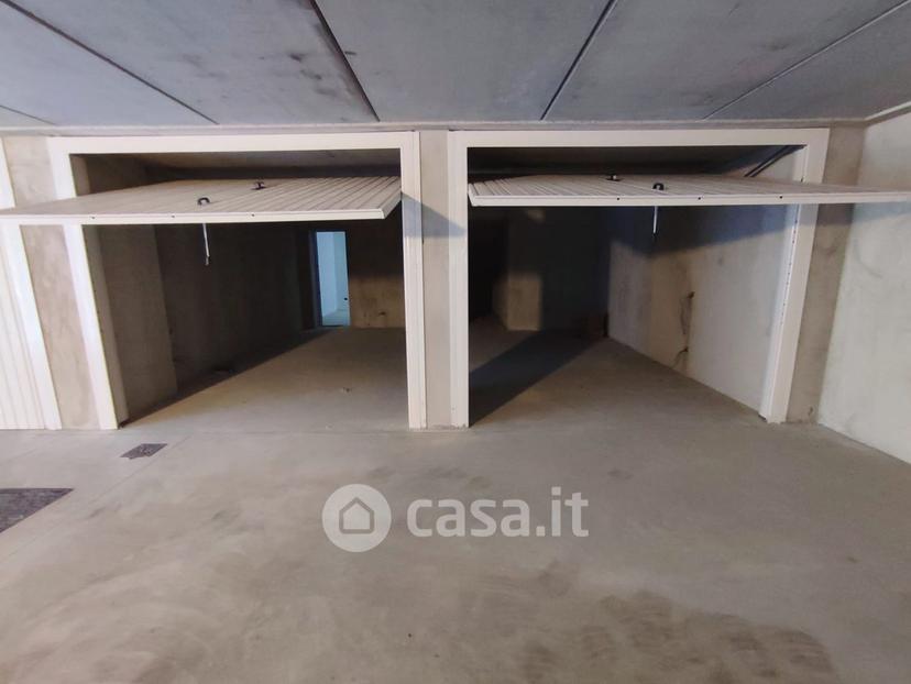 Trilocale in Via Valtrighe — foto 24 di 33