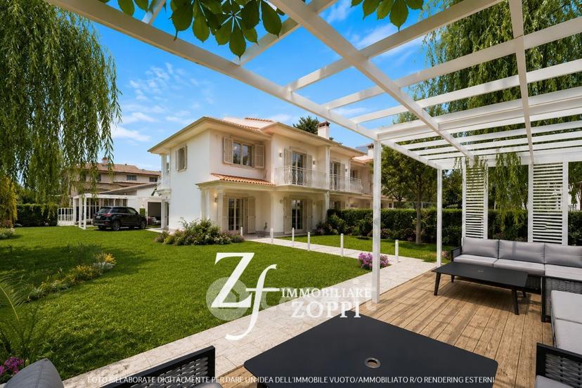 Villa in Via Firenze