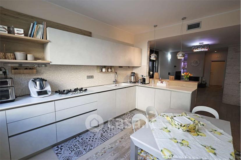 Quadrilocale in Via Imperatore Costantino 23 — foto 31 di 31