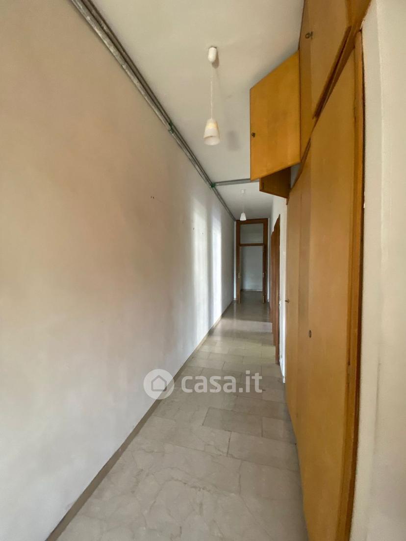 Appartamento in Viale Medaglie d'Oro — foto 28 di 44